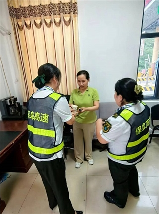 d88a71d2eed5a82d29436ae1e2757a1c.jpg